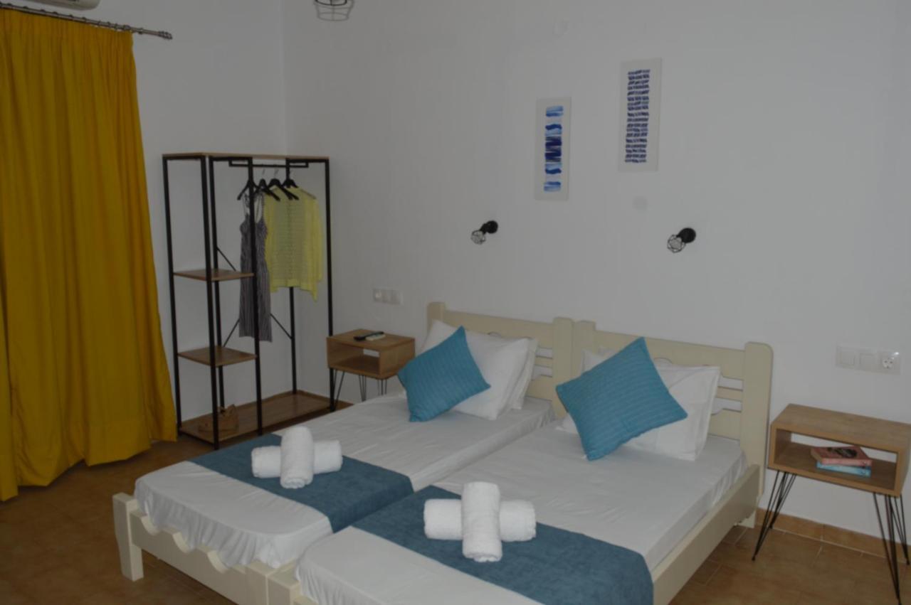 Hotel Pansion Katerina Città di Skiathos Esterno foto